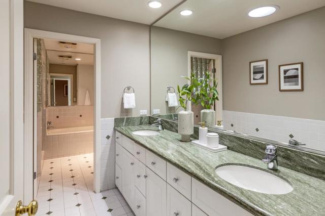 Image 20 of 65 For 14725 Live Oak Lane