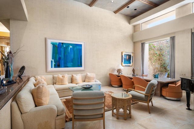 203 Kiva Drive, Palm Desert CA: https://media.crmls.org/mediaz/a1152a7a-0fa3-41ff-9fab-020cb264cc01.jpg