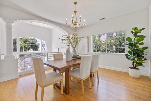 7003 Silver Brook Court, San Jose CA: https://media.crmls.org/mediaz/a11560b8-21db-4016-9b8f-944ea4bc962e.jpg