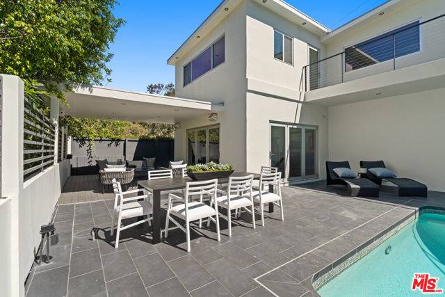 7470 Woodrow Wilson Drive, Los Angeles CA: https://media.crmls.org/mediaz/a115d2d1-caaf-4d0d-9795-fbbbb1fb80a7.jpg
