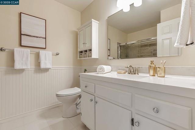321 Chardonnay Cir, Clayton CA: https://media.crmls.org/mediaz/a115fd61-1f17-4004-a4b9-19d4d57ec19f.jpg