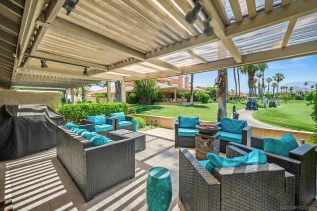 77881 N Woodhaven Dr, Palm Desert CA: https://media.crmls.org/mediaz/a116cd3e-4d17-4c49-9097-73db438118e8.jpg