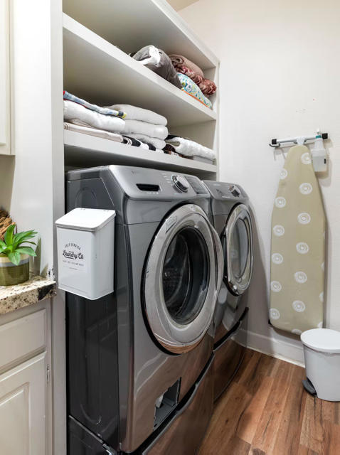 Image 36 of 39 For 79818 Parkway Esplanade