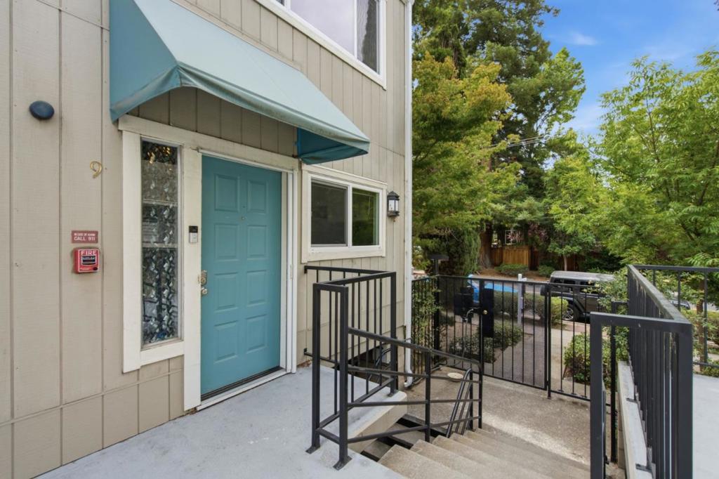 165 E Okeefe Street #9