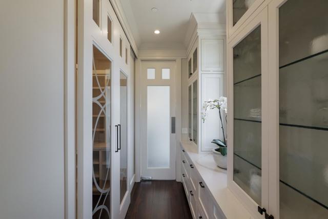 5 Redberry, Portola Valley CA: https://media.crmls.org/mediaz/a1183e4c-cd91-4e1e-a25b-d18d9d7b5f7b.jpg