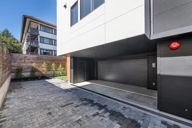 782 Elm Street, San Carlos CA: https://media.crmls.org/mediaz/a11b19c4-3491-497e-a56d-c062deab715e.jpg