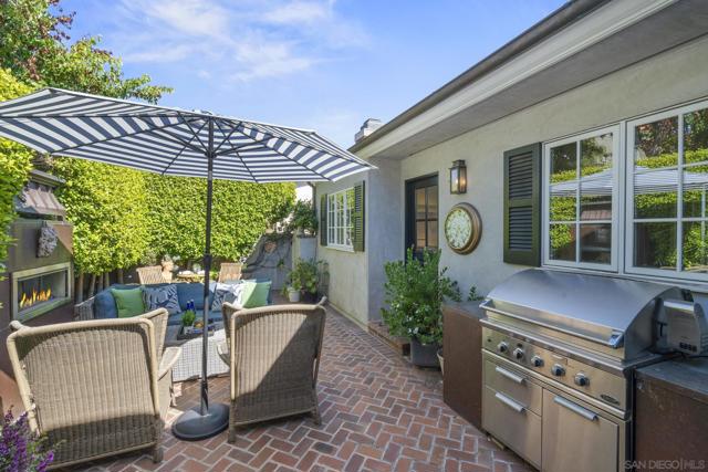 2045 W California St, San Diego CA: https://media.crmls.org/mediaz/a11b42c3-6421-480c-8928-b67698fdaf2e.jpg