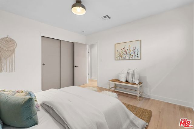 4113 Lincoln Avenue, Culver City CA: https://media.crmls.org/mediaz/a11b8751-997f-4f50-975b-ae96163a27ee.jpg