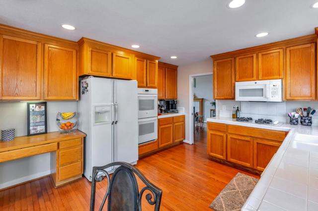 291 Wright Avenue, Morgan Hill CA: https://media.crmls.org/mediaz/a11bc5e5-1e72-4853-b673-9d80e46281b2.jpg
