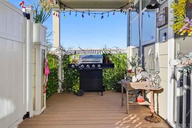 200 N El Camino Real, Oceanside CA: https://media.crmls.org/mediaz/a11c0d51-00dc-4d69-a023-6fc3d96719a9.jpg