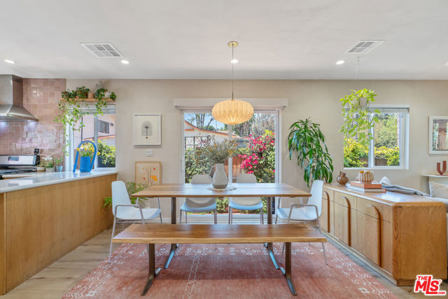6300 Arroyo Glen Street, Los Angeles CA: https://media.crmls.org/mediaz/a11d3417-f3c9-48a4-a1c7-6000150bbd23.jpg
