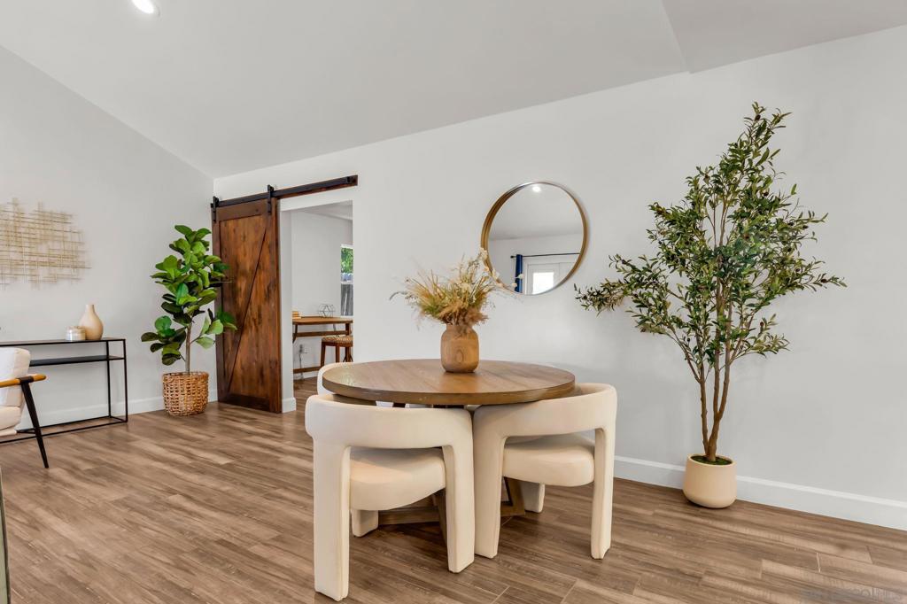 MLS #250034894SD img 7