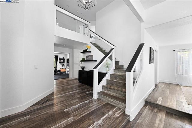 1890 Conte Way, Morgan Hill CA: https://media.crmls.org/mediaz/a11ff9d7-f3dd-49ac-89c7-0b907005883b.jpg