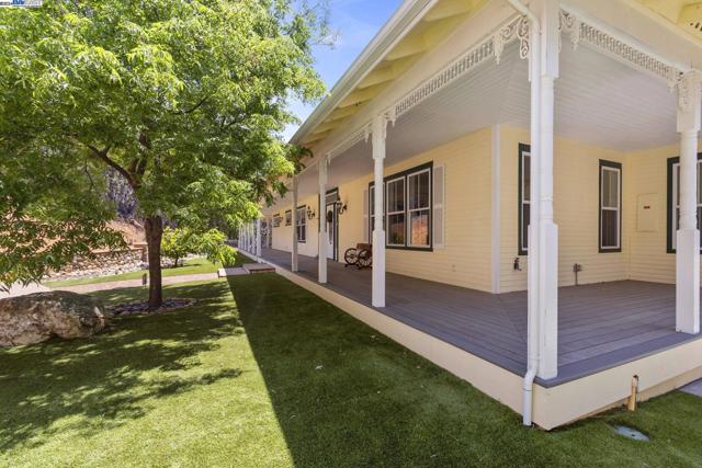 Image 48 of 60 For 16555 Charles Otter Dr