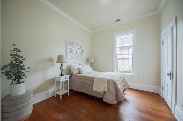 332 Capitol Street, Salinas CA: https://media.crmls.org/mediaz/a1202c19-9ca0-4298-b78d-237628eb02d8.jpg