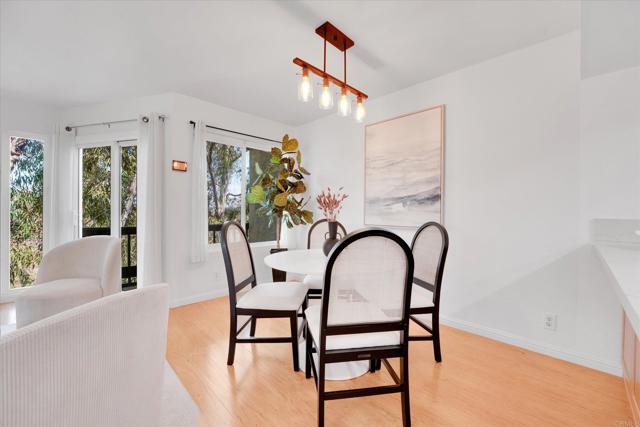 Detail Gallery Image 16 of 31 For 7077 Camino Pacheco, San Diego,  CA 92111 - 2 Beds | 2 Baths