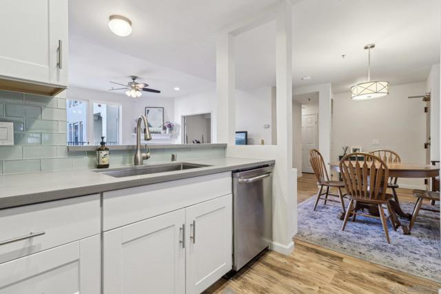 2445 Brant St, San Diego CA: https://media.crmls.org/mediaz/a1208809-86e9-4030-82d2-4c9821e9d759.jpg