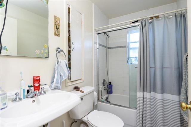 1927 Palm Avenue, San Mateo CA: https://media.crmls.org/mediaz/a120e5ef-bd79-4203-9252-2cd49972844e.jpg