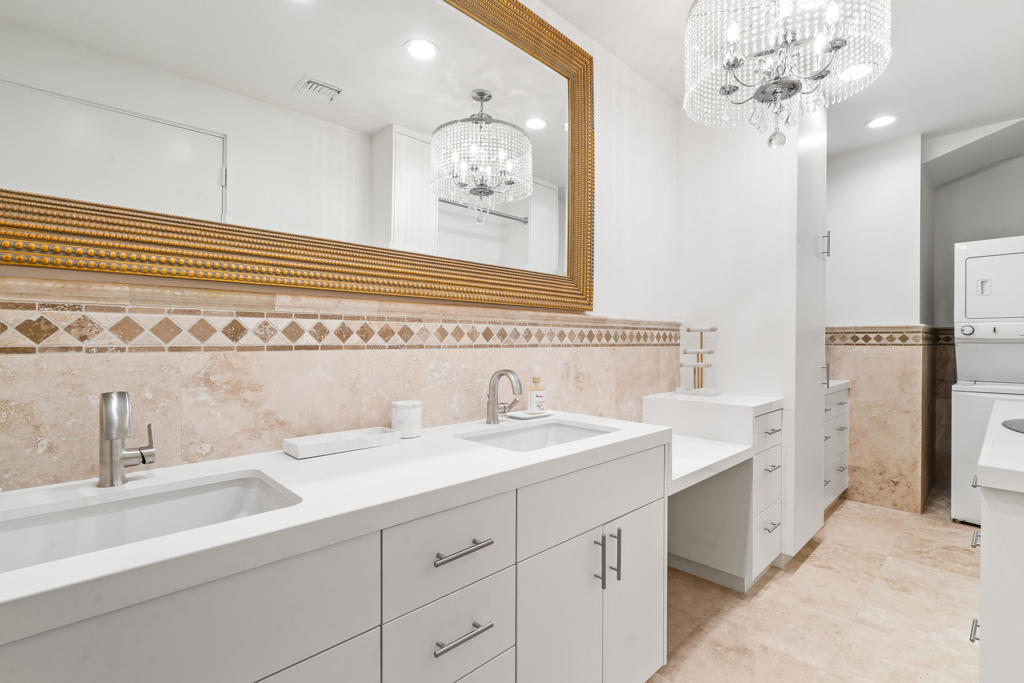 A12114c8 0803 48d4 A0e7 02870d72c9bd