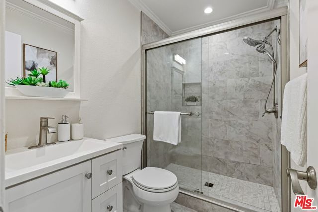 620 W Hyde Park Boulevard, Inglewood CA: https://media.crmls.org/mediaz/a1227571-194c-47a9-9ac2-865f0d7ac0ca.jpg