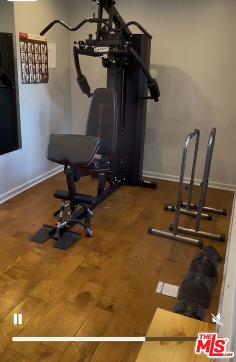 3608 Schaefer, Culver City CA: https://media.crmls.org/mediaz/a12343a9-b864-4804-ae90-52063bc07ad1.jpg