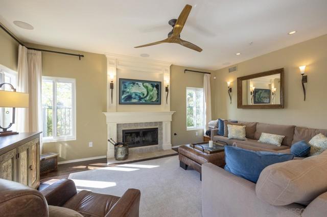 3245 Brookside Ln, Encinitas CA: https://media.crmls.org/mediaz/a1242b26-a8be-4557-8c31-b9d3b9474d57.jpg