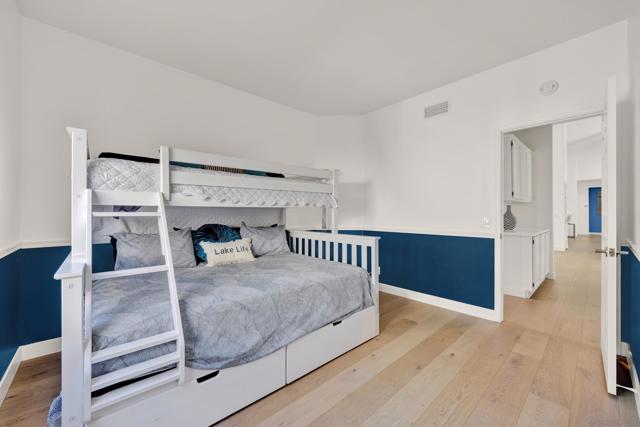 14265 Sandhill Rd, Poway CA: https://media.crmls.org/mediaz/a1248258-0f1d-478b-bf36-6067462b9c17.jpg