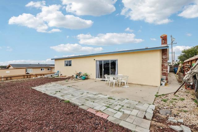 3202 TALLMON Street, Marina CA: https://media.crmls.org/mediaz/a125c7f6-68d1-4316-a72f-134d71417e05.jpg