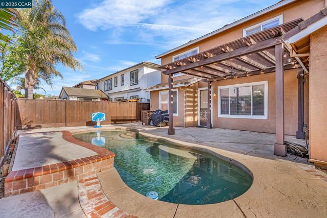 3627 Otter Brook Loop, Discovery Bay CA: https://media.crmls.org/mediaz/a125cc0f-fcdd-4f67-a087-a2b265228f0e.jpg