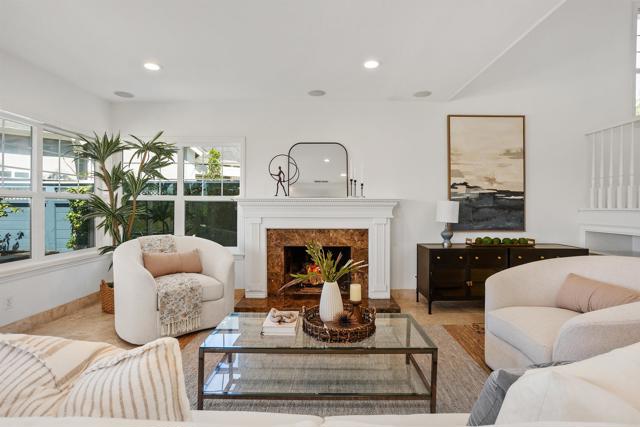 Detail Gallery Image 5 of 30 For 3664 Lorimer Ln, Encinitas,  CA 92024 - 5 Beds | 4 Baths