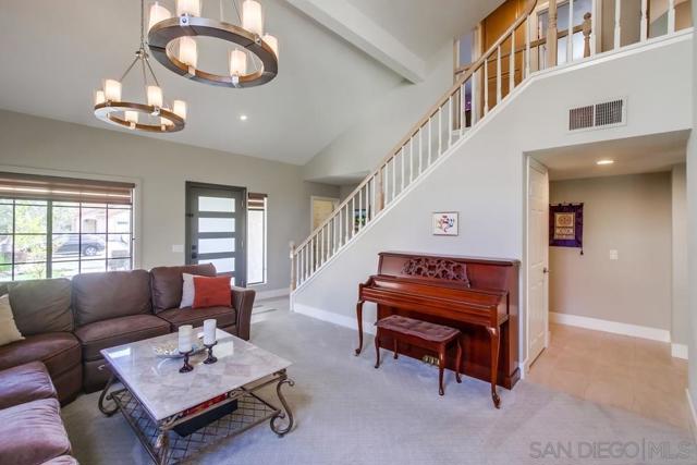 11840 SPRINGSIDE ROAD, San Diego CA: https://media.crmls.org/mediaz/a127e240-3365-490f-b01c-a290fe294104.jpg