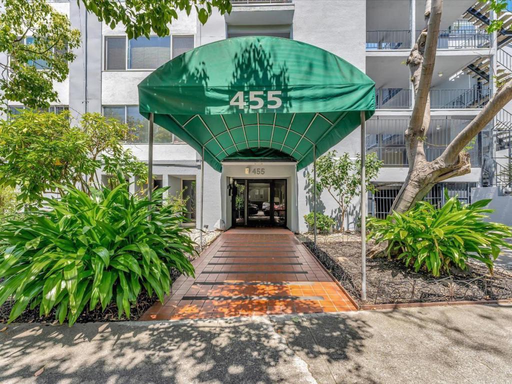 A127Eab7 9391 4F7B A03D Cbd51C81122D 455 Crescent Street #301, Oakland, Ca 94610 &Lt;Span Style='BackgroundColor:transparent;Padding:0Px;'&Gt; &Lt;Small&Gt; &Lt;I&Gt; &Lt;/I&Gt; &Lt;/Small&Gt;&Lt;/Span&Gt;