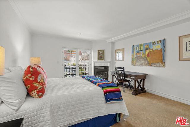 11826 Dorothy Street, Los Angeles CA: https://media.crmls.org/mediaz/a128575d-3e70-4637-9f18-22b123effe5b.jpg