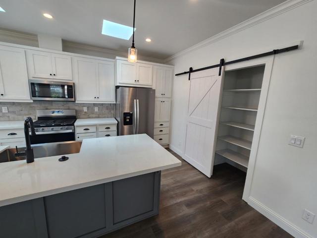 87 Rio Vista, Solvang CA: https://media.crmls.org/mediaz/a128b0c2-d569-415b-88a4-e1803c5e9276.jpg