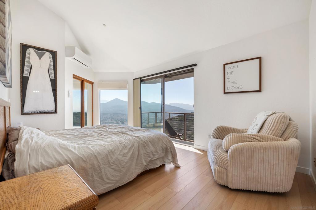 MLS #250043179SD image #26