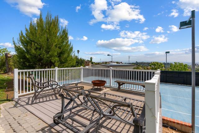 Image 70 of 75 For 4938 San Jacinto Circle