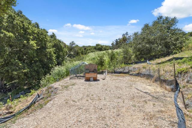 26045 Toro Road, Salinas CA: https://media.crmls.org/mediaz/a12e7b0d-3243-4763-845c-5a67bbdc81ec.jpg