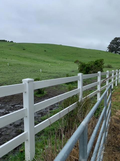 1537 School Road, San Juan Bautista CA: https://media.crmls.org/mediaz/a12f51a3-7f45-4765-b6b3-f65050dc30da.jpg