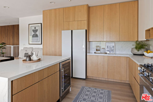 3750 Roberta Street, Los Angeles CA: https://media.crmls.org/mediaz/a12f9938-4daf-4109-ade3-3261ba775b44.jpg