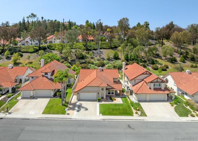 16504 Calle Pulido, San Diego CA: https://media.crmls.org/mediaz/a12fbddb-6406-43a8-a911-b6764922d4a3.jpg