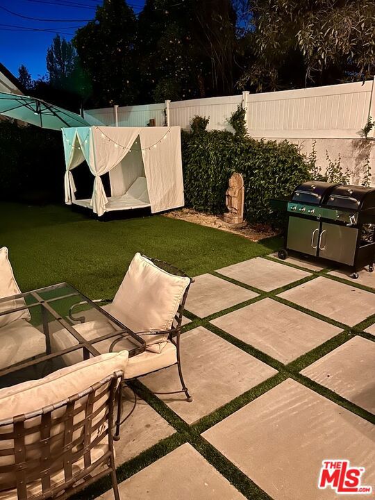 219 Winchester Avenue, Glendale CA: https://media.crmls.org/mediaz/a1312dd3-503f-4410-9d4e-9060fb3a23bb.jpg