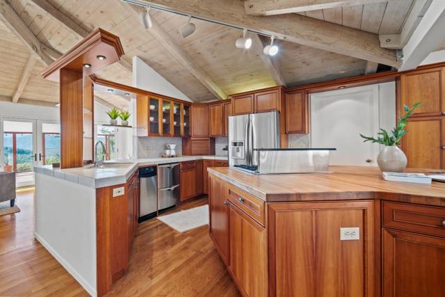 11605 McCarthy Road, Carmel Valley CA: https://media.crmls.org/mediaz/a131ec6f-3398-4273-8c1b-fc9cad3fe8b1.jpg