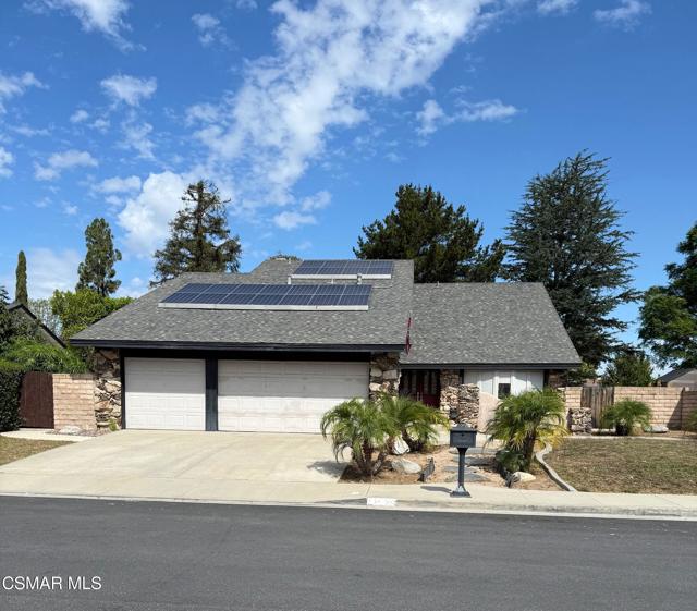 793 Cypress Street, Newbury Park CA: https://media.crmls.org/mediaz/a13258fd-3ffe-4f0d-9507-e09ed4c950d5.jpg