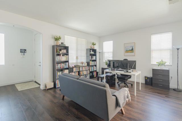 2127 Roanoke Street, San Jacinto CA: https://media.crmls.org/mediaz/a1330c8f-7cd9-41f3-8d3d-55cf64e0c4fa.jpg