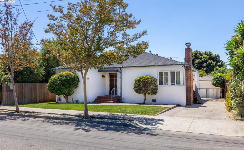 449 Pershing Dr