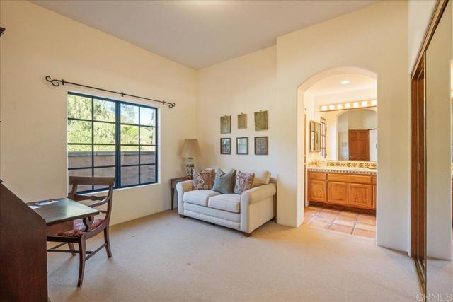 Detail Gallery Image 16 of 60 For 3577 Stonegate Pl, Fallbrook,  CA 92028 - 5 Beds | 6/1 Baths