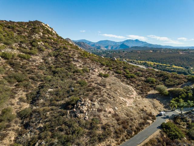 0 Camino Arriba, Ramona CA: https://media.crmls.org/mediaz/a133d791-812b-41c1-b250-4c9d563c321d.jpg