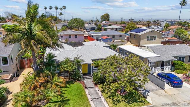 516 Bonito Avenue, Imperial Beach CA: https://media.crmls.org/mediaz/a13480b4-397d-490f-8654-483573cb3e18.jpg