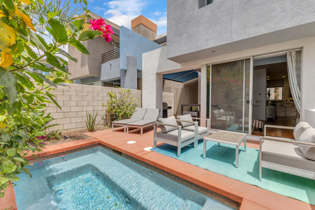 3563 Penny Lane, Palm Springs CA: https://media.crmls.org/mediaz/a1353471-d81f-4b78-bde8-b487ae616458.jpg