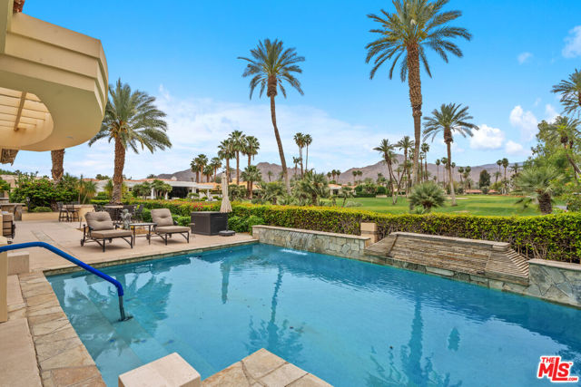 75653 Camino De Paco, Indian Wells CA: https://media.crmls.org/mediaz/a1373cf0-7d6f-47bd-a297-0405686ff56b.jpg